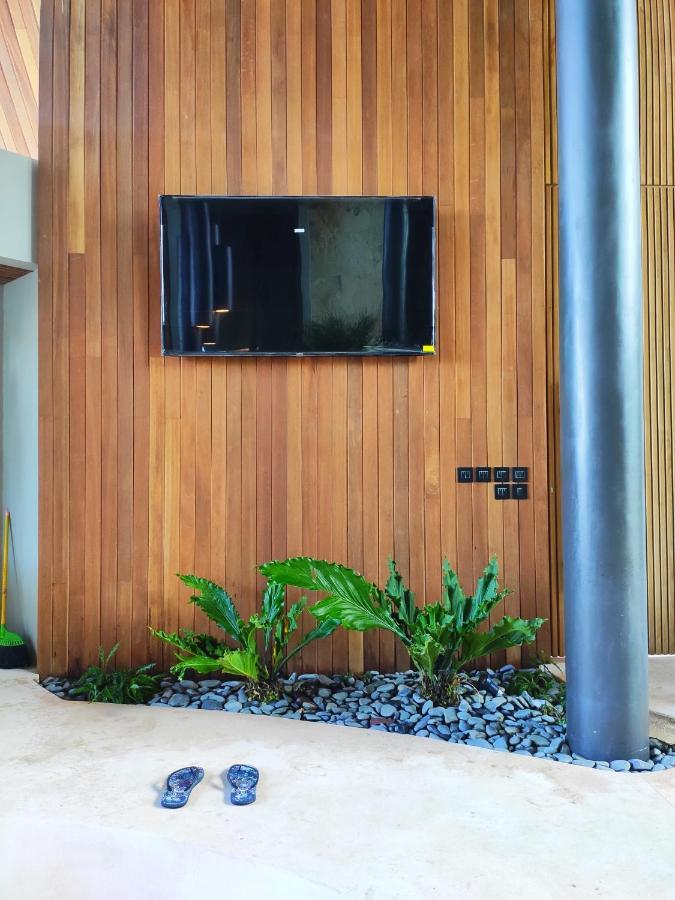 Villa Feh Bali By House Of Winds - Neo Tropical Eden Near Canggu Kerobokan Εξωτερικό φωτογραφία