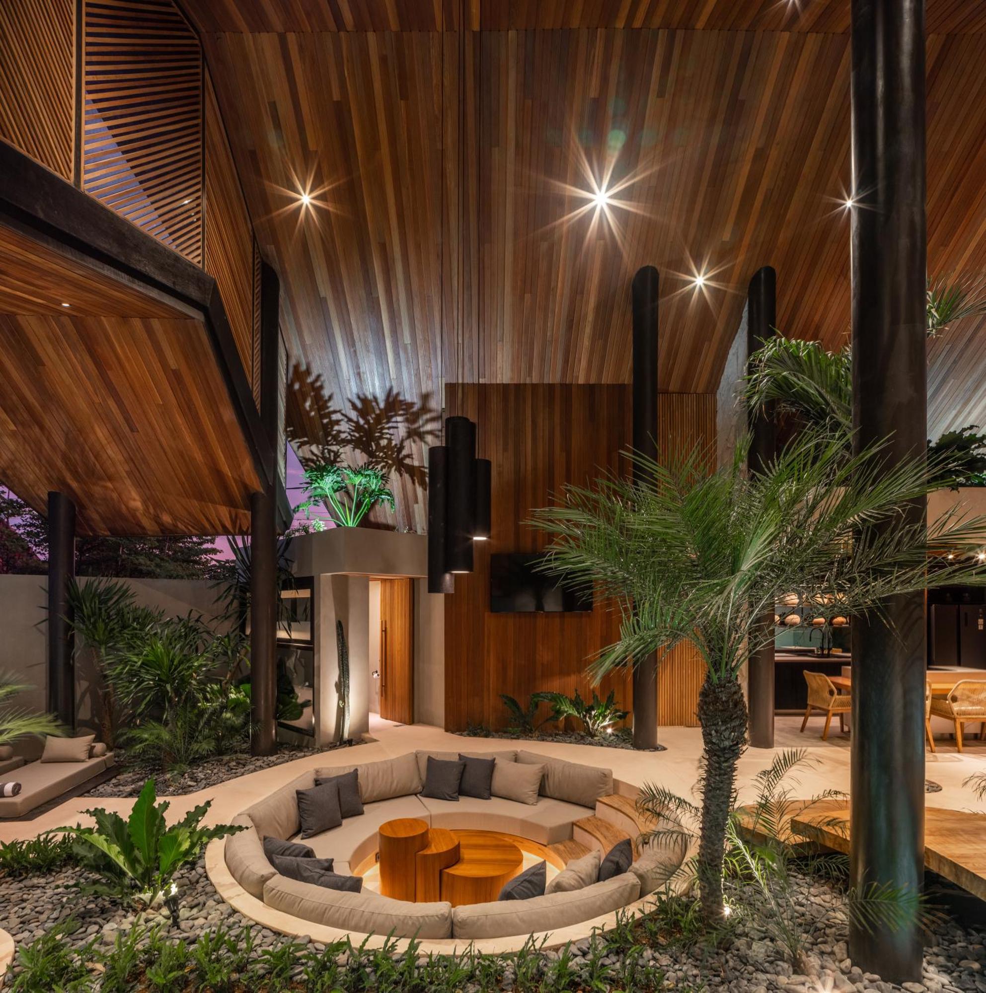 Villa Feh Bali By House Of Winds - Neo Tropical Eden Near Canggu Kerobokan Εξωτερικό φωτογραφία