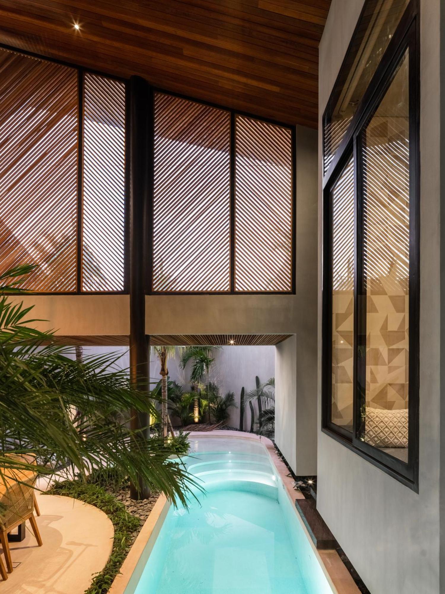Villa Feh Bali By House Of Winds - Neo Tropical Eden Near Canggu Kerobokan Εξωτερικό φωτογραφία